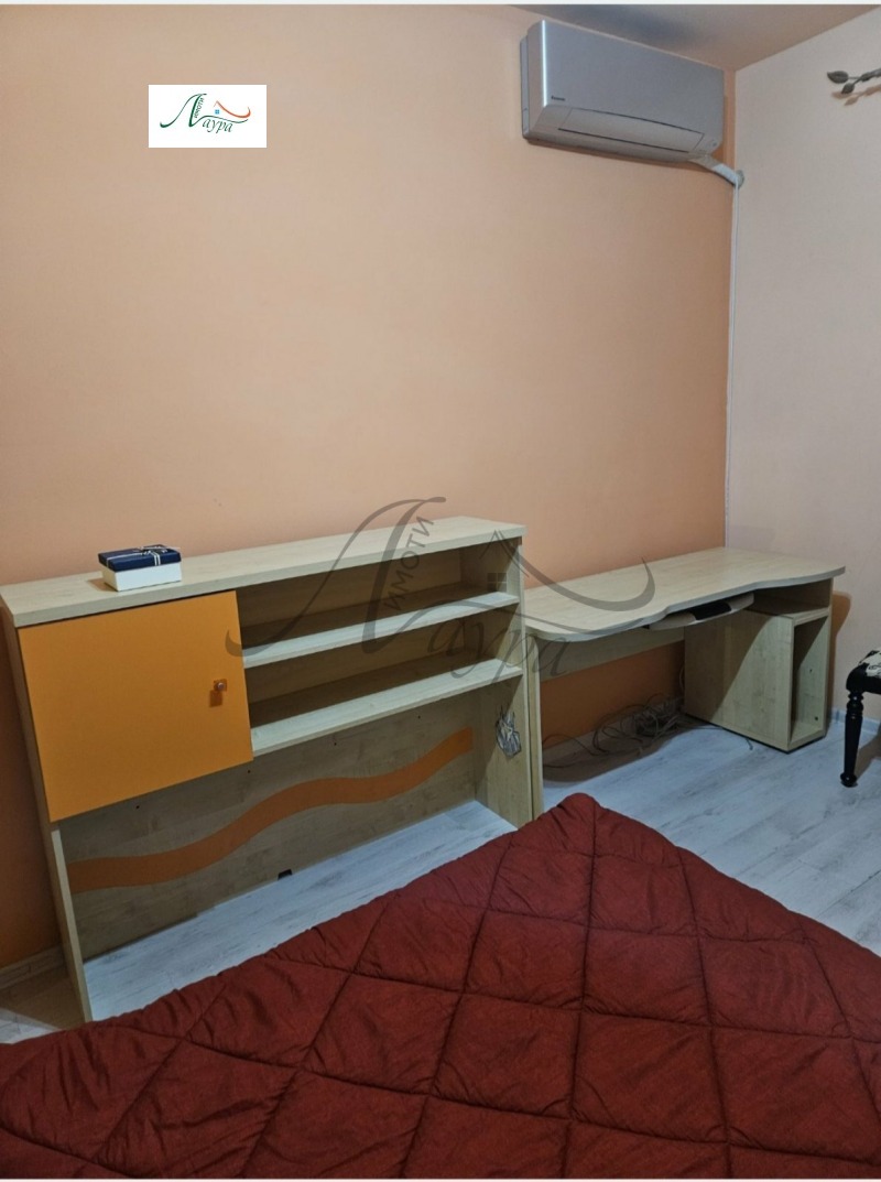 Дава под наем 3-СТАЕН, гр. Шумен, Център, снимка 4 - Апартаменти - 52652361