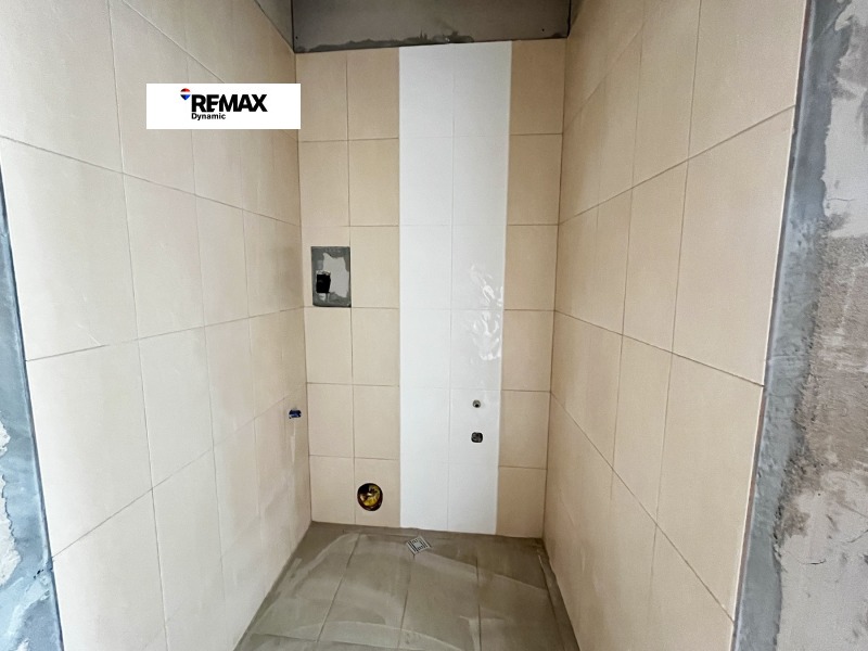 Дава под наем МАГАЗИН, гр. Айтос, област Бургас, снимка 6 - Магазини - 53155489