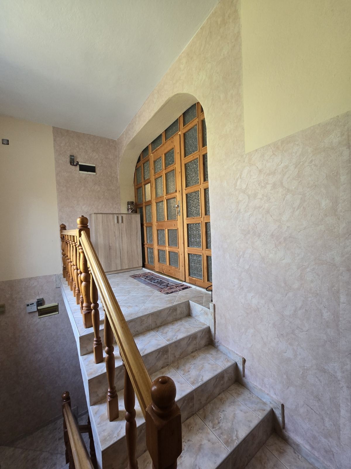 Дава под наем ЕТАЖ ОТ КЪЩА, гр. Варна, Бриз, снимка 12 - Етаж от къща - 55940547
