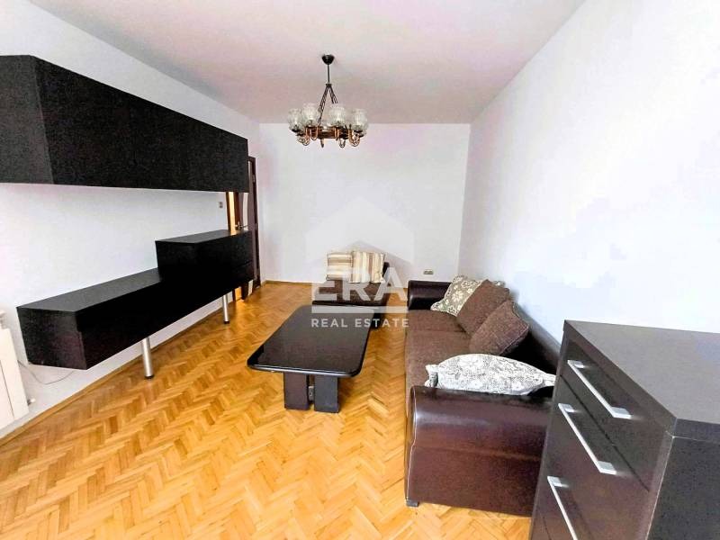 A louer  1 chambre Sofia , Iztok , 68 m² | 82962436 - image [2]