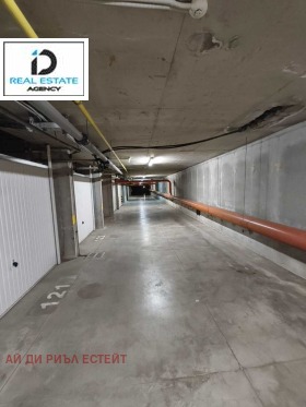 ГАРАЖ, ПАРКОМЯСТО, 16 m2