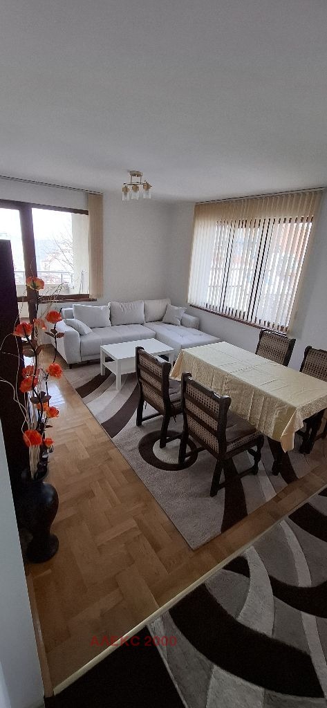 Дава под наем 2-СТАЕН, гр. София, Редута