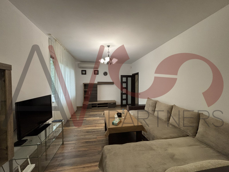 В аренду  2 спальни София , Гео Милев , 120 кв.м | 93258824