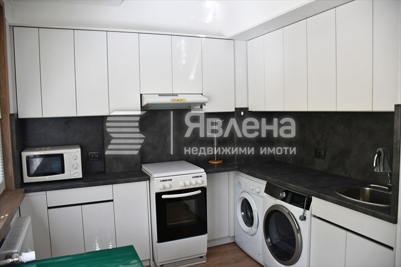 Дава под наем  1-стаен град София , Борово , 44 кв.м | 63897738