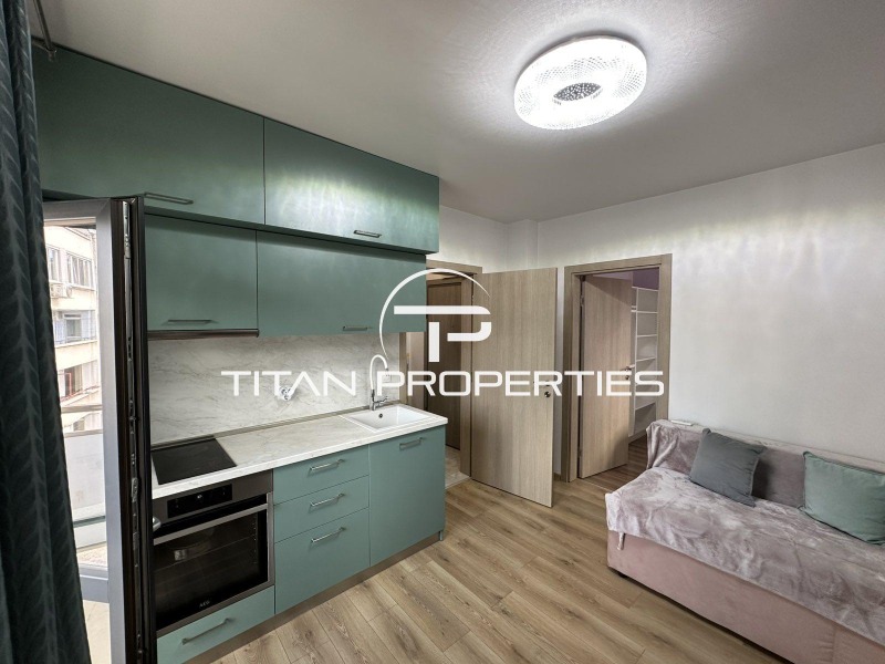 A louer  1 chambre Plovdiv , Karchiyaka , 75 m² | 15283909
