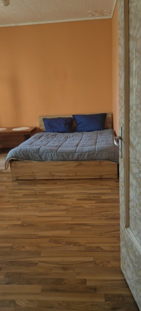 1-стаен град Пловдив, Тракия 8
