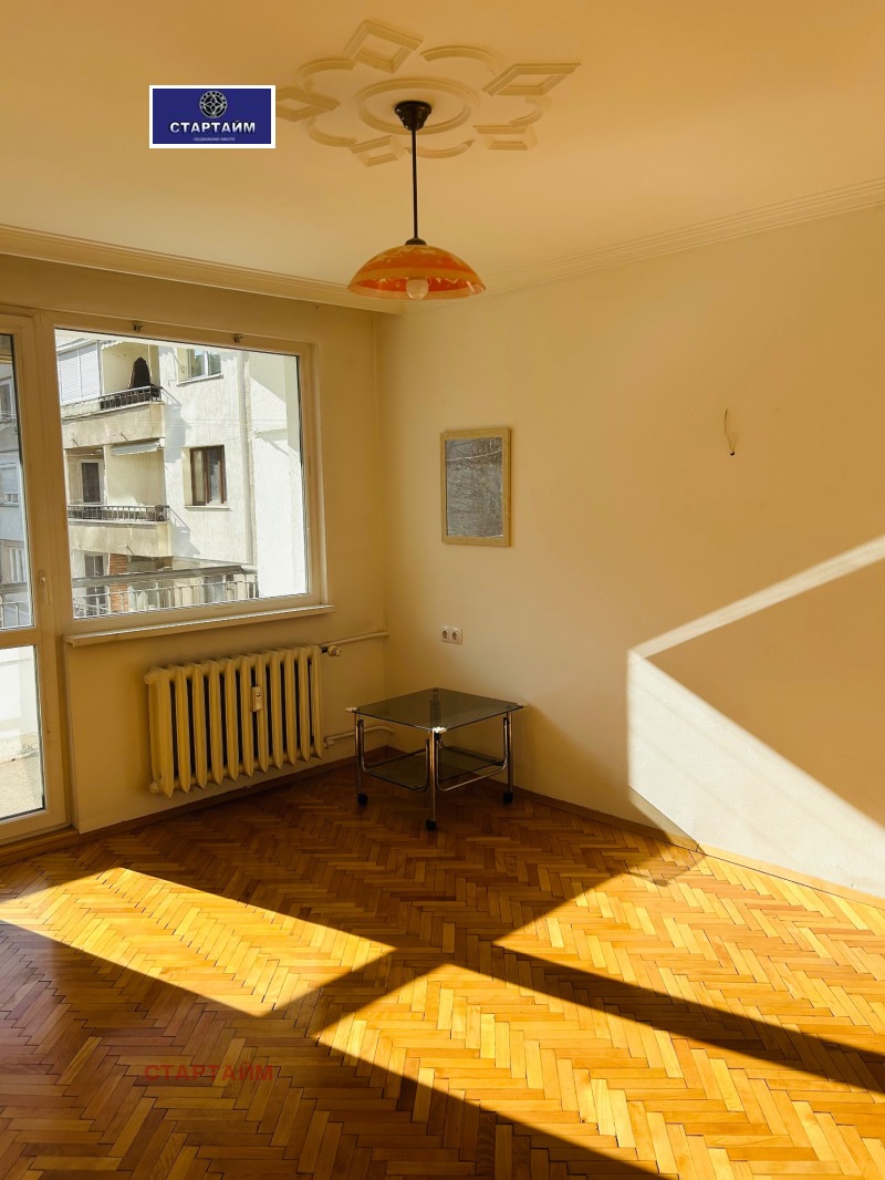 Дава под наем 2-СТАЕН, гр. София, Иван Вазов, снимка 9 - Апартаменти - 53141348