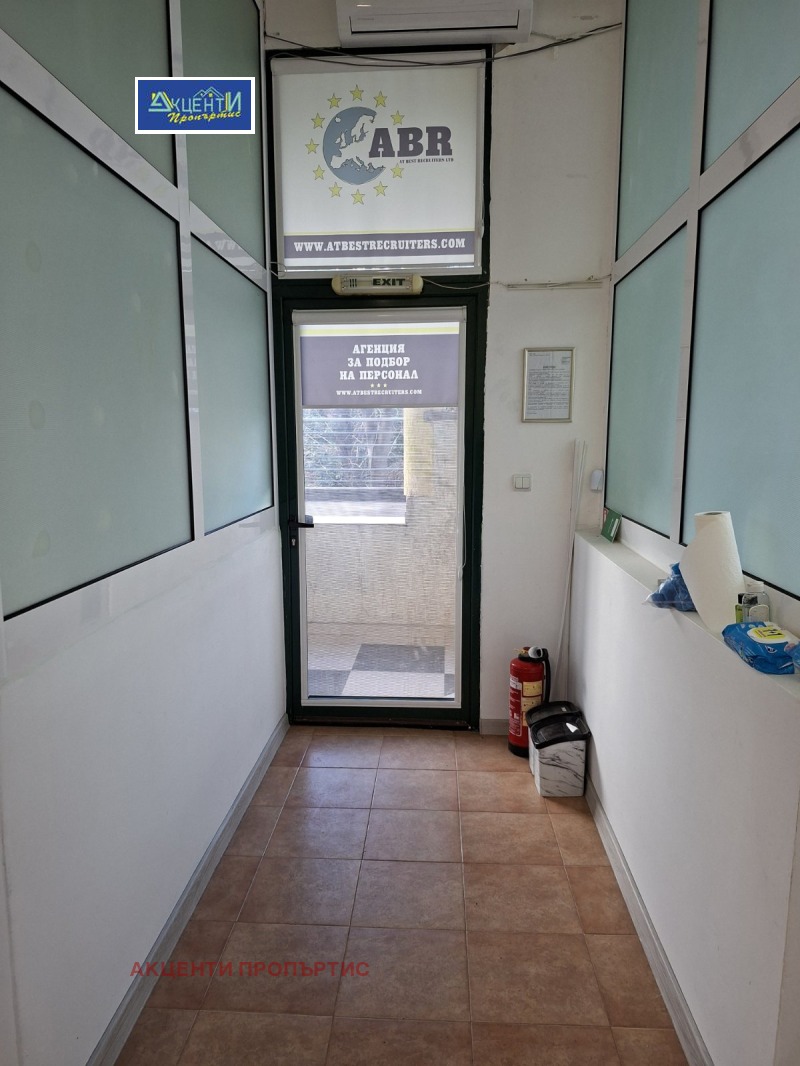 Дава под наем ОФИС, гр. Велико Търново, Колю Фичето, снимка 8 - Офиси - 53111849