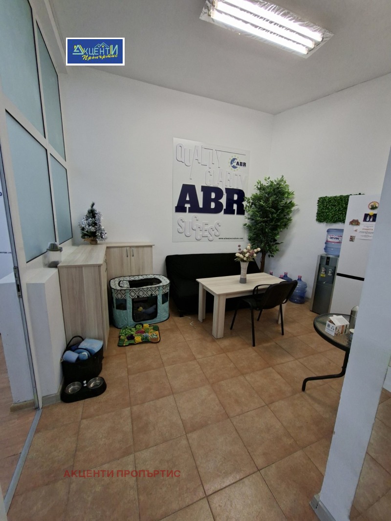 Дава под наем ОФИС, гр. Велико Търново, Колю Фичето, снимка 5 - Офиси - 53111849