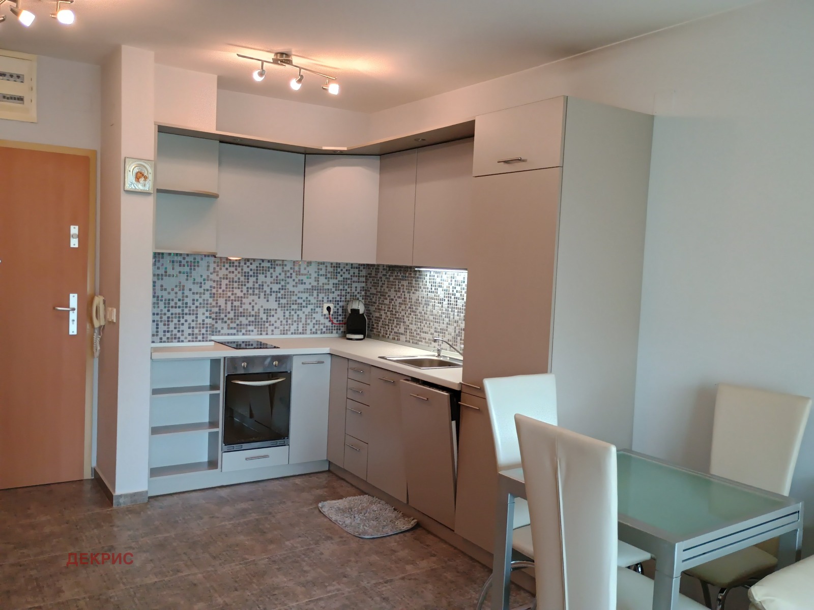 Дава под наем 2-СТАЕН, гр. София, Витоша, снимка 3 - Апартаменти - 54036988