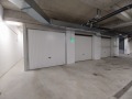 Дава под наем ГАРАЖ, ПАРКОМЯСТО, гр. София, Връбница 2, снимка 1