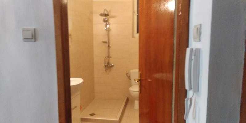 Издаје се  1 спаваћа соба Софија , Центар , 80 м2 | 46483279 - слика [8]