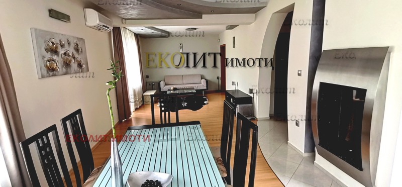 Kiadó  3 hálószobás Sofia , Studentski grad , 210 négyzetméter | 23692881