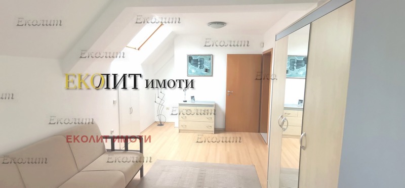 Kiadó  3 hálószobás Sofia , Studentski grad , 210 négyzetméter | 23692881 - kép [5]