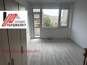 ���� ��� ���� 3-����� | Imot.bg � ����� ������ 3