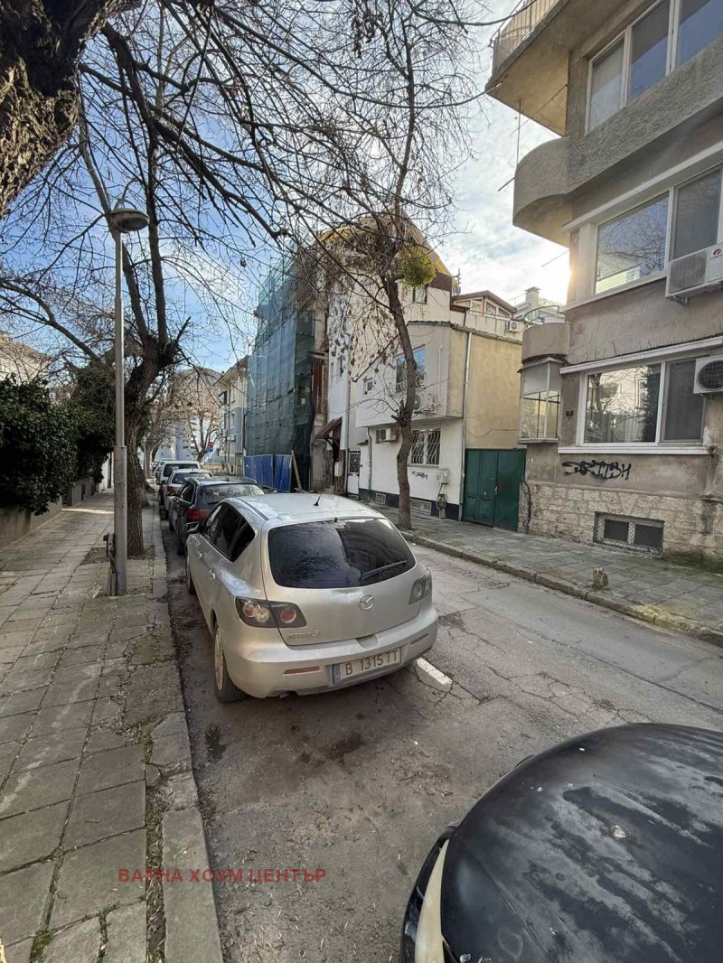 Дава под наем 4-СТАЕН, гр. Варна, Гръцка махала, снимка 16 - Апартаменти - 53595553