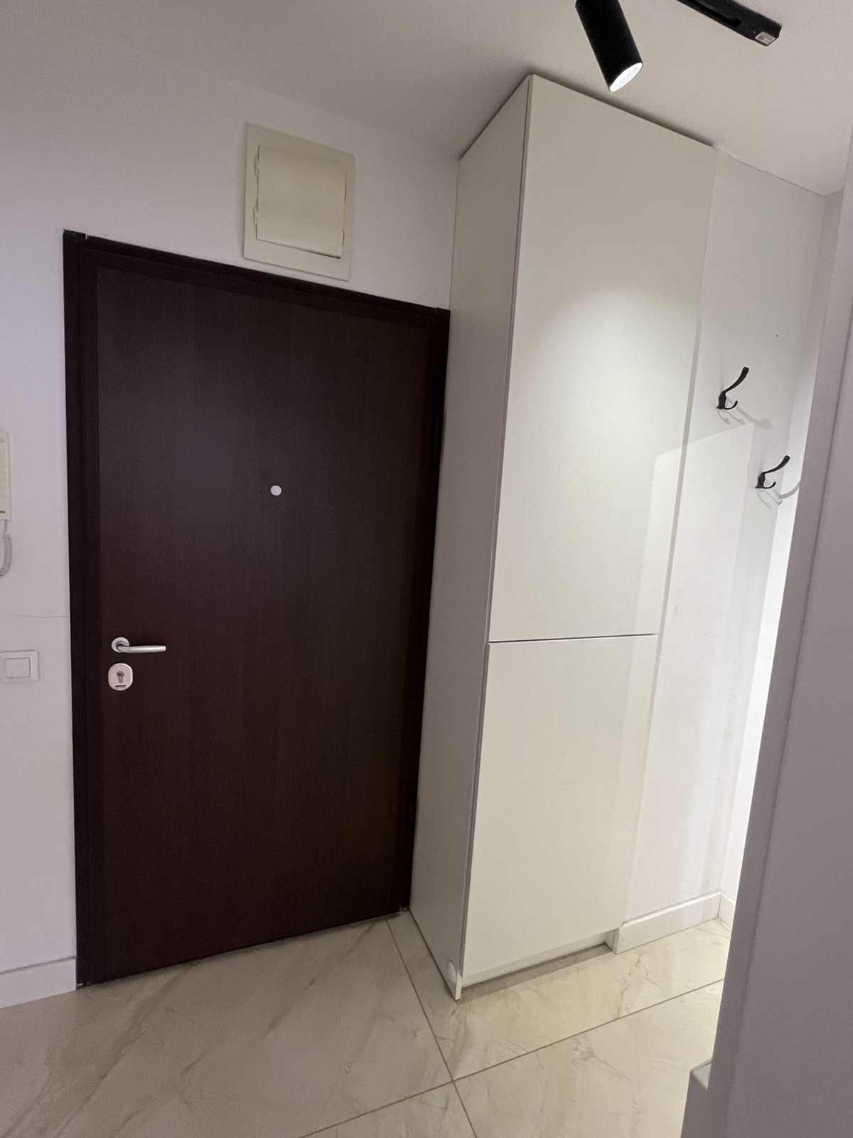 Дава под наем 2-СТАЕН, гр. София, Кръстова вада, снимка 10 - Апартаменти - 56311736