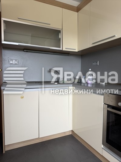 En renta  1 dormitorio Sofia , Tsentar , 75 metros cuadrados | 90311114 - imagen [3]