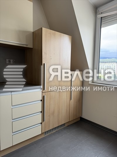 En renta  1 dormitorio Sofia , Tsentar , 75 metros cuadrados | 90311114 - imagen [4]