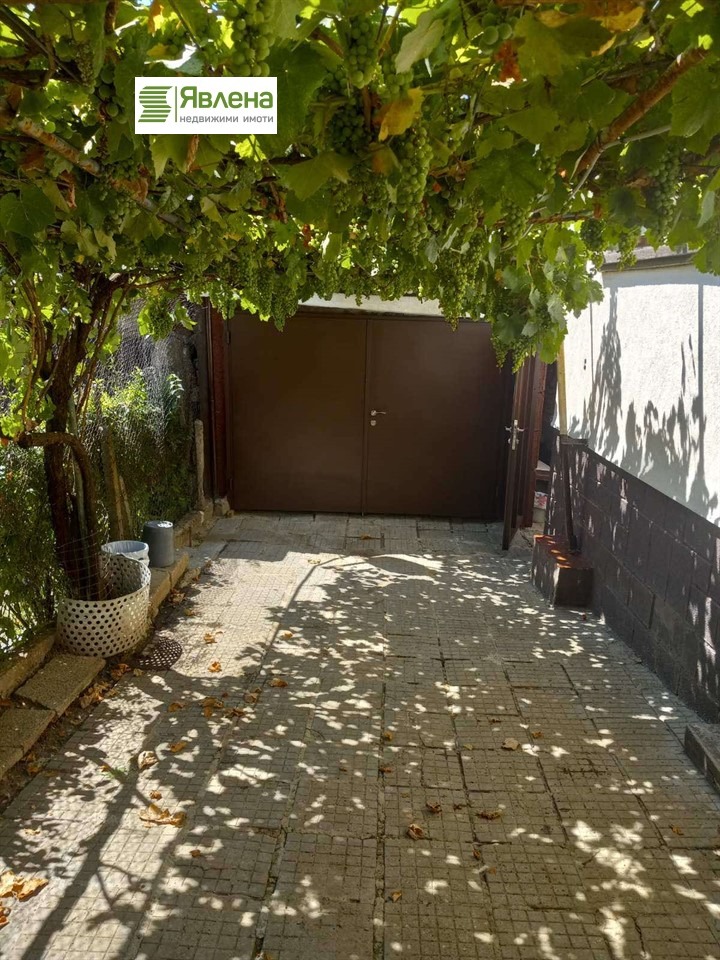 Дава под наем ЕТАЖ ОТ КЪЩА, гр. Перник, Църква, снимка 6 - Етаж от къща - 52748532