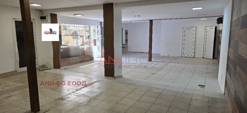 Дава под наем МАГАЗИН, гр. Варна, Младост 1