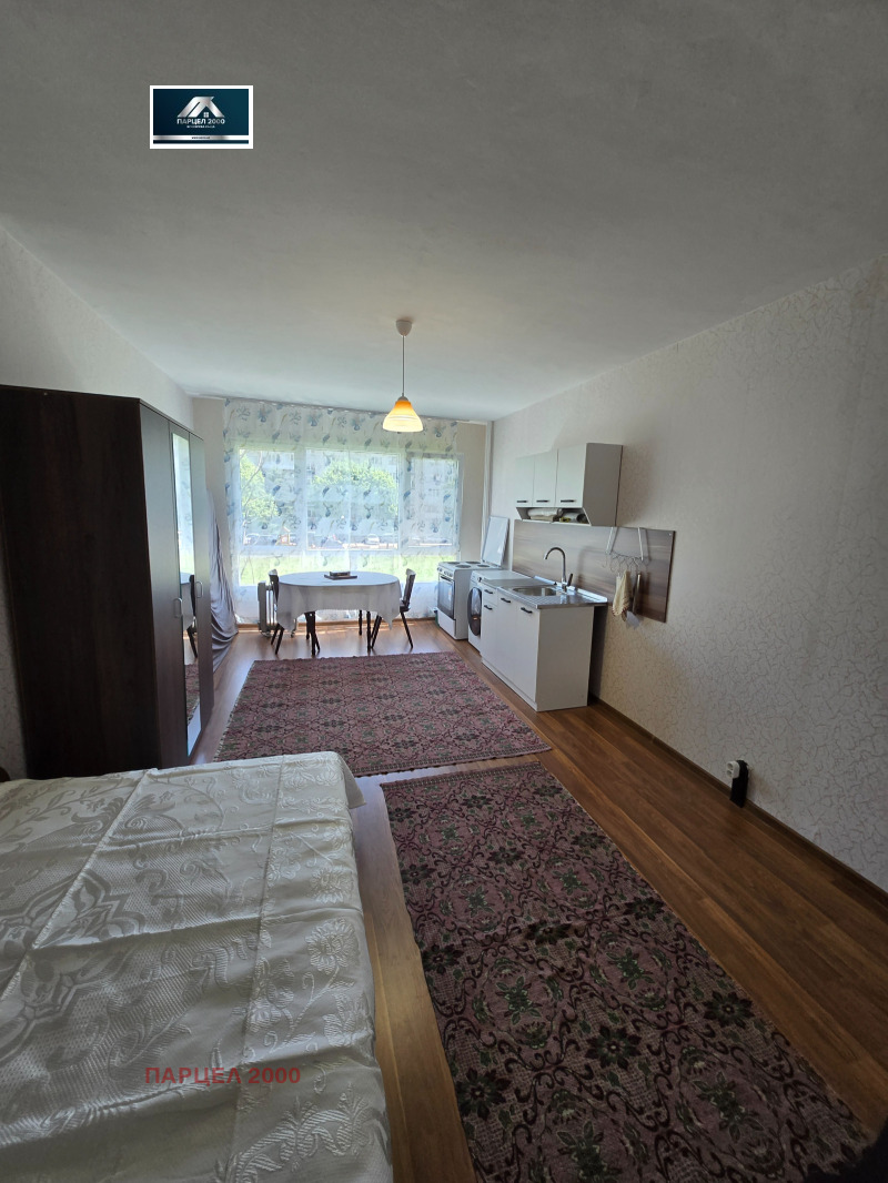 K pronájmu  Studio Sofia , Ljulin 10 , 30 m2 | 80982347 - obraz [2]