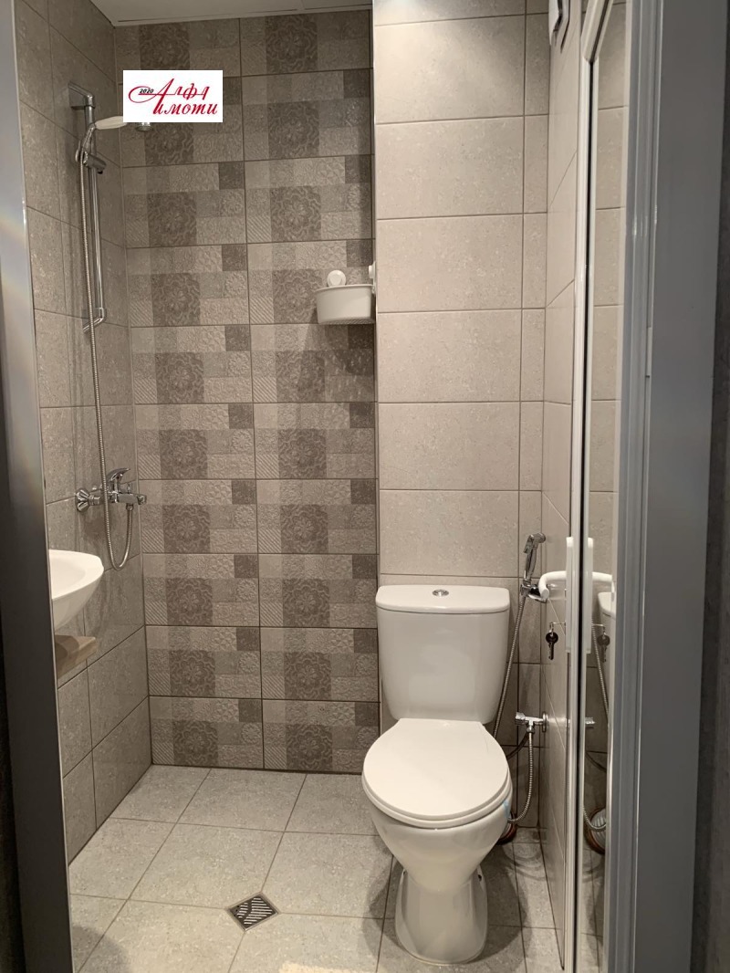 Дава под наем  2-стаен град Шумен , Тракия , 72 кв.м | 51457703 - изображение [4]