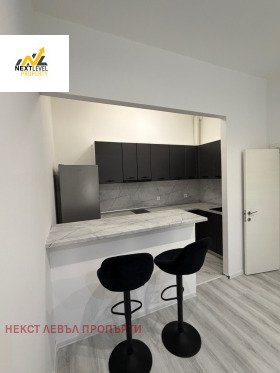 ����� ���� ��� ���� 3-�����,���� �����, ����������