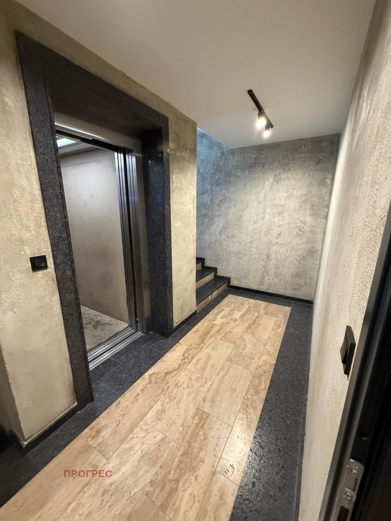 Kiadó  1 hálószoba Plovdiv , Karsijaka , 65 négyzetméter | 52757850 - kép [15]
