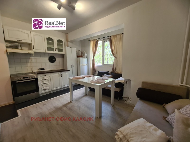 Para alugar  1 quarto Sofia , Geo Milev , 70 m² | 48173996