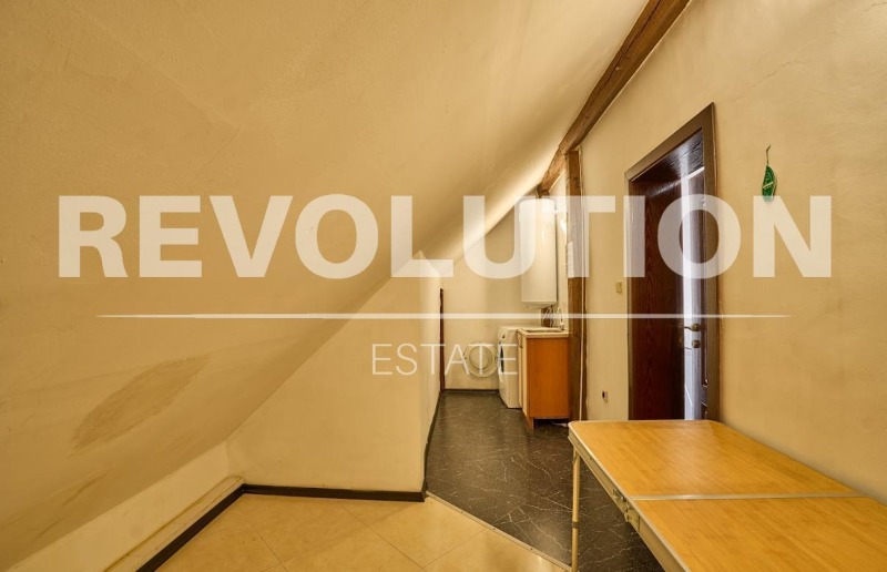 Te huur  2 slaapkamers Plovdiv , Tsentar , 170 m² | 56385538 - afbeelding [11]