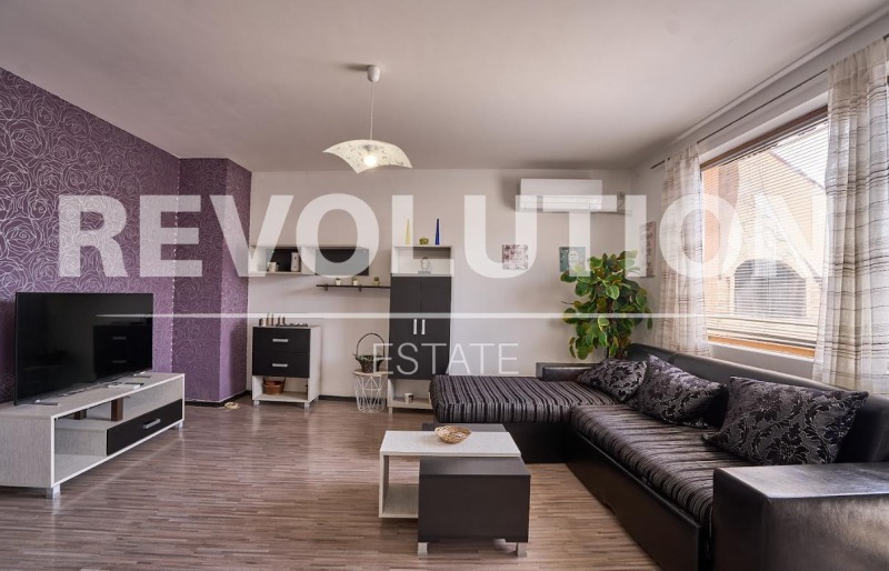 Te huur  2 slaapkamers Plovdiv , Tsentar , 170 m² | 56385538