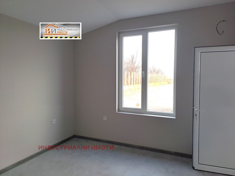 Дава под наем МЯСТО, гр. Пловдив, Индустриална зона - Север, снимка 5 - Парцели - 53008682