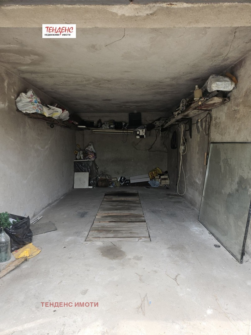 Дава под Наем ГАРАЖ в град Кърджали, Център - 25 кв.м / 77 € » 150.60 лв., ТЕНДЕНС ИМОТИ