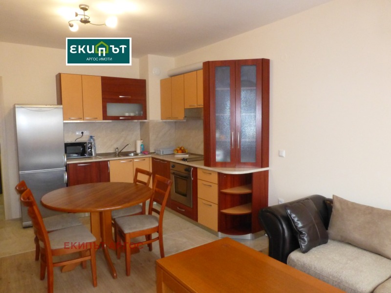 Para alugar  1 quarto Varna , Cveten kvartal , 72 m² | 46095348
