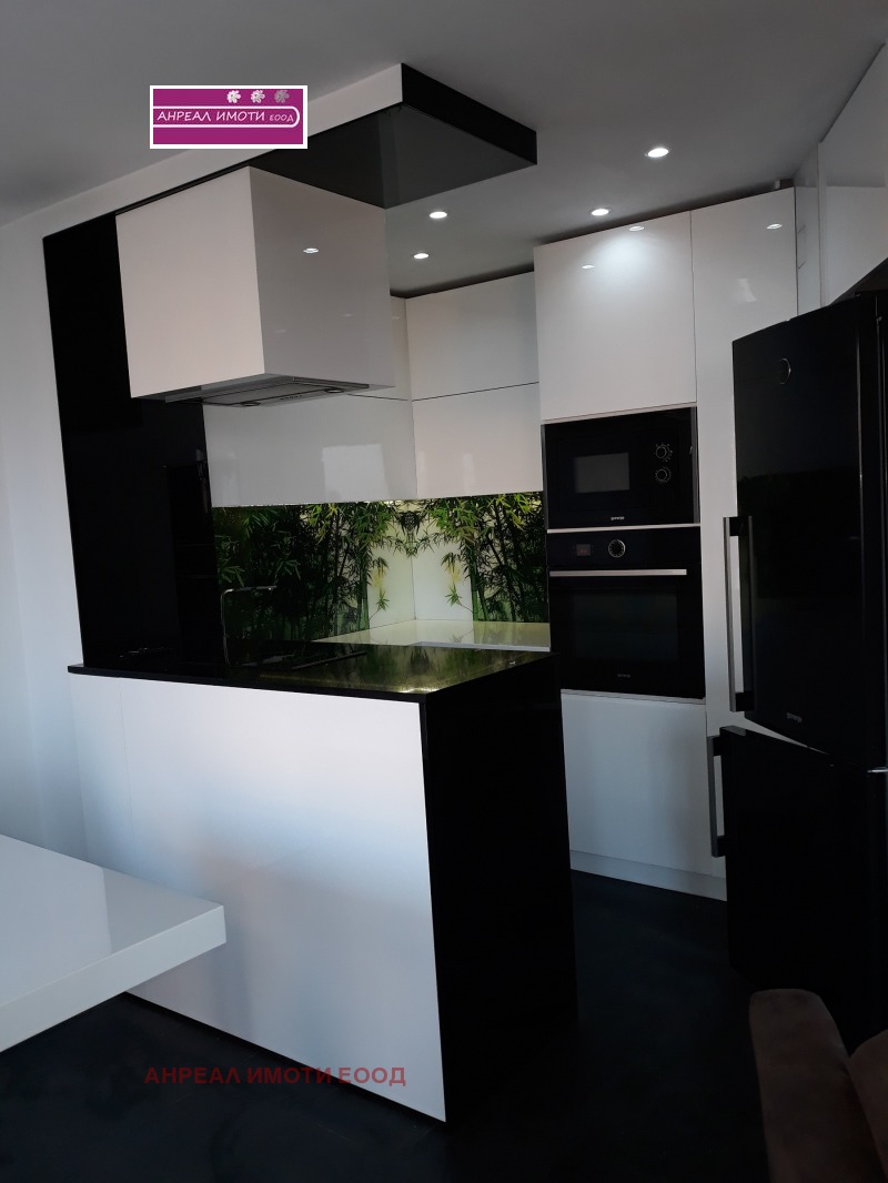 Дава под наем 2-СТАЕН, гр. София, Лозенец