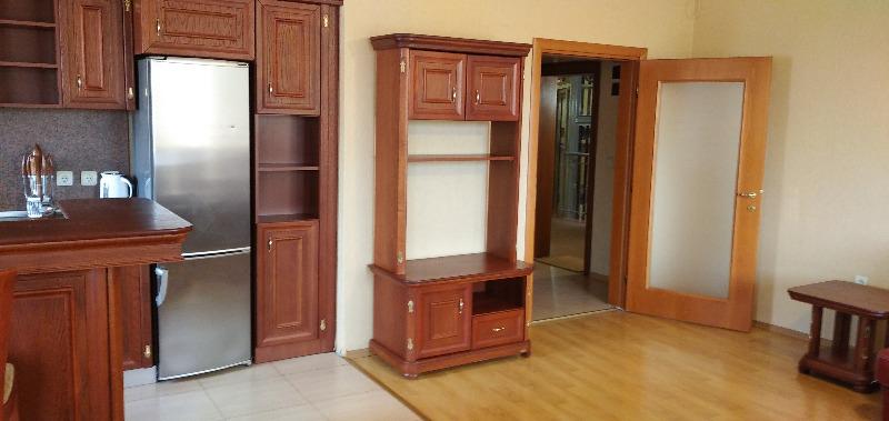 Дава под наем 3-СТАЕН, гр. София, Витоша, снимка 6 - Апартаменти - 52862057