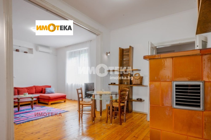 Zu vermieten  2 Schlafzimmer Sofia , Zentar , 112 qm | 66411539