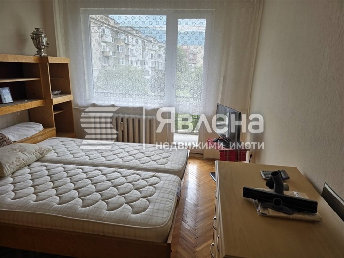 K pronájmu  3 ložnice Sofia , Borovo , 100 m2 | 60805269 - obraz [2]