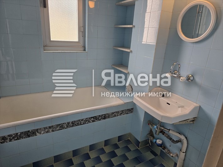 K pronájmu  3 ložnice Sofia , Borovo , 100 m2 | 60805269 - obraz [3]