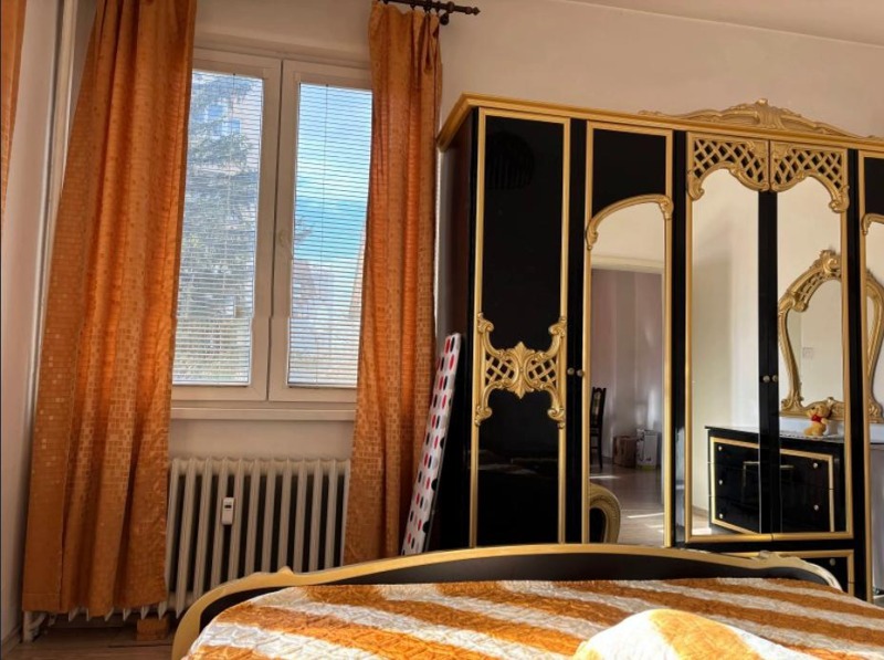Издаје се  1 спаваћа соба Софија , Центар , 72 м2 | 96132867 - слика [10]