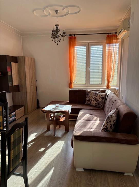 Издаје се  1 спаваћа соба Софија , Центар , 72 м2 | 96132867 - слика [2]