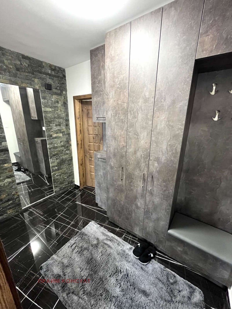 K pronájmu  1 ložnice Plovdiv , Mladežki Chalm , 81 m2 | 78414246 - obraz [9]