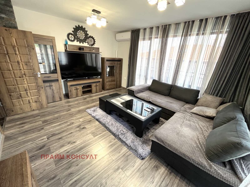 K pronájmu  1 ložnice Plovdiv , Mladežki Chalm , 81 m2 | 78414246 - obraz [2]