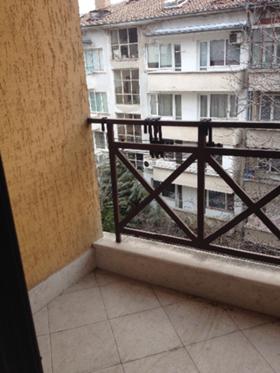 ���� ��� ���� 3-����� | Imot.bg � ����� ������ 12