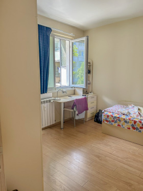 2 Schlafzimmer Medizinska akademija, Sofia 5