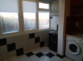 3-стаен град София, Западен парк 4