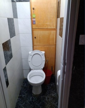 3-стаен град София, Западен парк 8