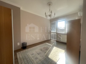 ���� ��� ���� 3-����� | Imot.bg � ����� ������ 7