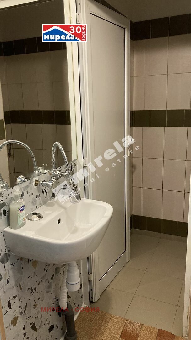 Дава под наем 2-СТАЕН, гр. София, Красно село, снимка 10 - Апартаменти - 52849459